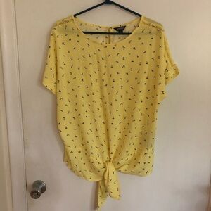 Buffalo David Bitton yellow short sleeve tie top